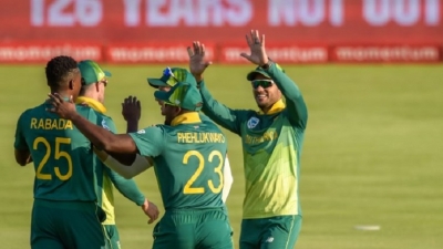 Rabada hits 150 km/h to steer South Africa to victory over Sri Lanka