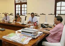 President assures to implement a national program for cancer patients