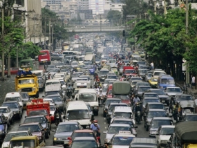 Govt to maintain database on unruly drivers