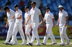England sets for first Sharjah Test