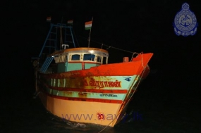 Ten Indian fishermen arrested for poaching in Sri Lankan waters