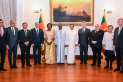12 new  envoys present credentials to President