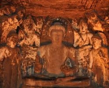 World's oldest Buddhist paintings in Ajanta!