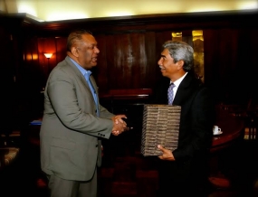 Foreign Minister Mangala Samaraweera meets Indonesian Special Envoy