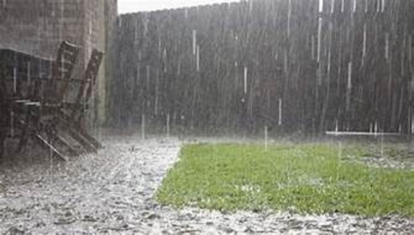 Prevailed heavy rain reduce in  North and occur in theSouth