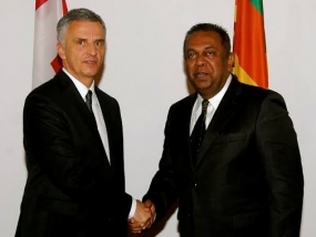 SL Foreign Minister meets his Swiss counterpart