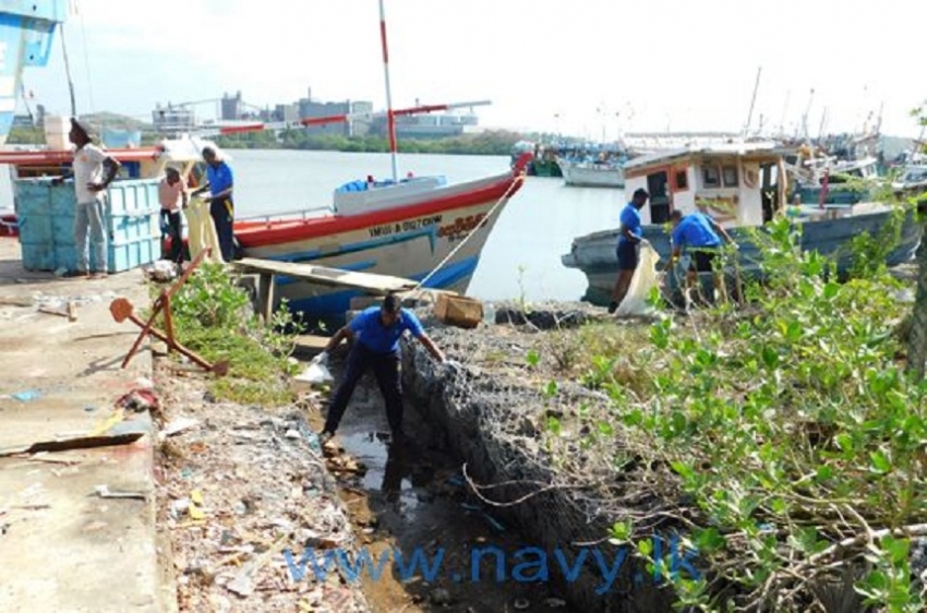 Navy active in ‘National Coastal and Marine  Conservation Week’