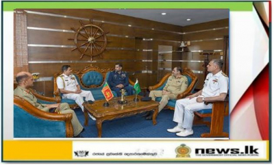 Pakistan NDU delegation calls on Commander of the Navy