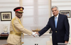Army Commander calls on Prime Minister