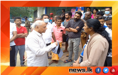 Prime Minister  visits Mandaram Nuwara without prior notice
