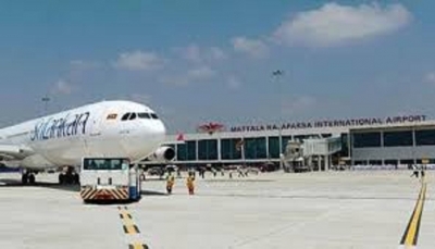Flight returns with Sri Lankan students from Wuhan touches down in Mattala