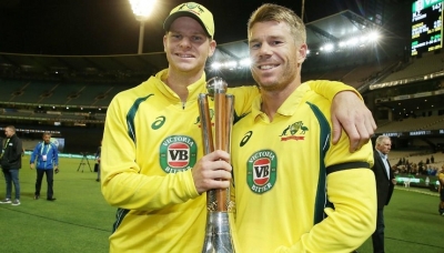 Smith, Warner return for Australia’s World Cup defence