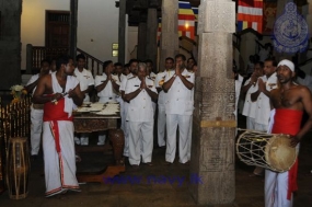Religious ceremonies at Dalada Maligawa for SLN’s 64th Anniversary