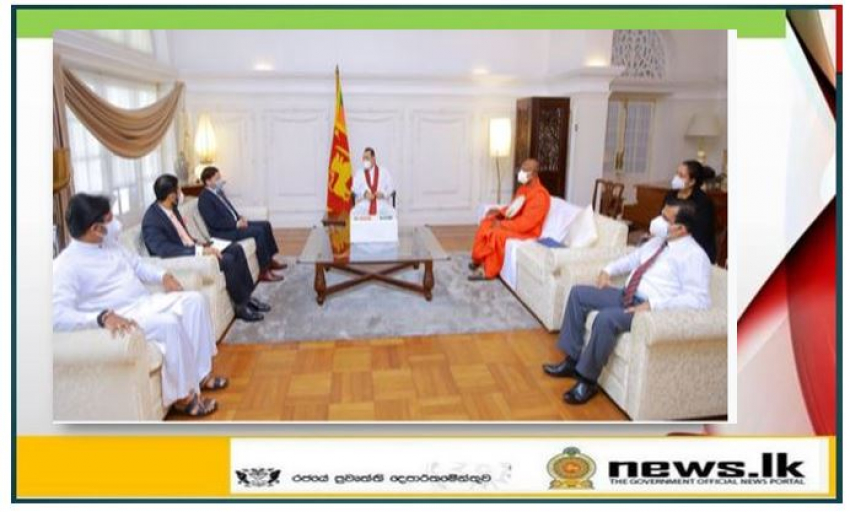 Pakistan Hands Over Donation of Medical Equipment to Prime Minister Mahinda Rajapaksa