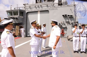 Commander of the Navy visits the Bangladesh Navy Ship