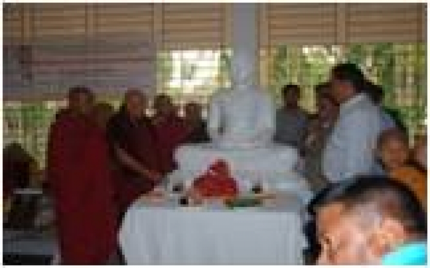 Sri Lanka donates Buddha Statues to Reconstructed Temples in Bangladesh