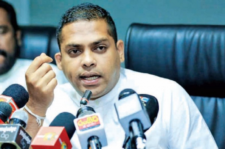 Sports Minister to ban persons linked to betting from cricket