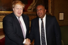 Foreign Minister meets British Foreign Secretary