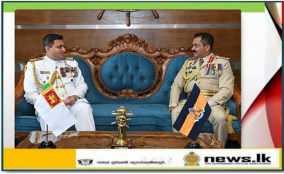 Newly appointed Commander of the Army meets Commander of the Navy