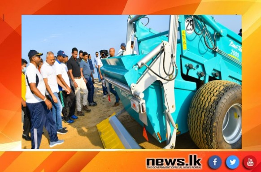 Mechanized beach cleanup program begins at Crow-Island beach, Mattakkuliya