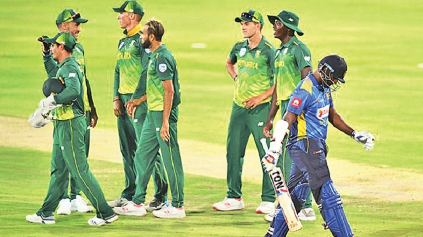 Australia look to continue ascendancy against hurting Sri Lanka