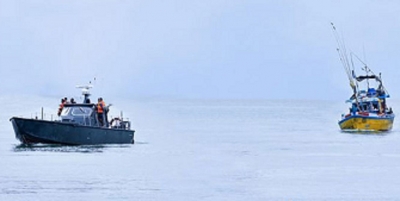 Navy seizes four suspicious fishing vessels