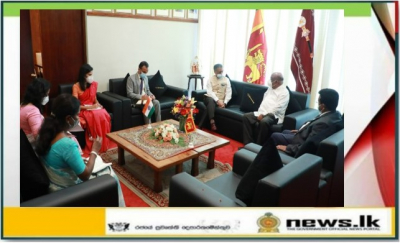 High Commissioner of India to Sri Lanka pays courtesy call on the Hon. Hon. Mahinda Yapa  Abeywardana, Speaker of Parliament.