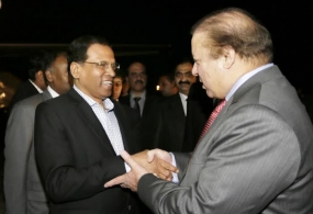 Sri Lankan President warmly welcomed by Pakistan PM