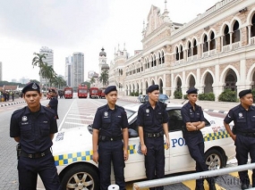 Malaysian police foil terror plot